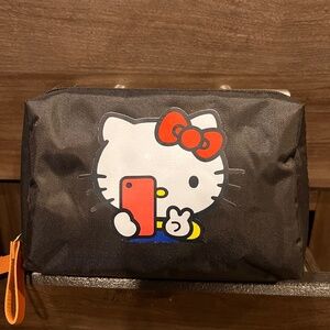 Hello kitty cosmetics makeup pouch